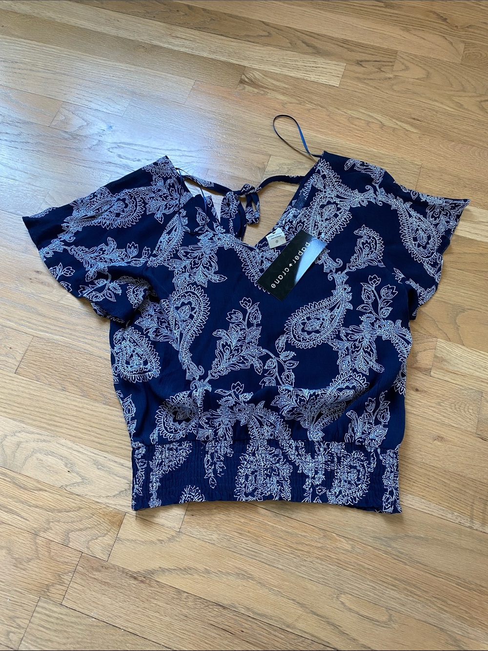 NWT! Paper Crane S Navy Paisley Tie-Back Crop Top